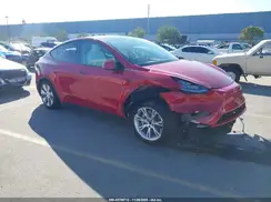 5YJYGDEE9MF090010 2021 TESLA MODEL Y