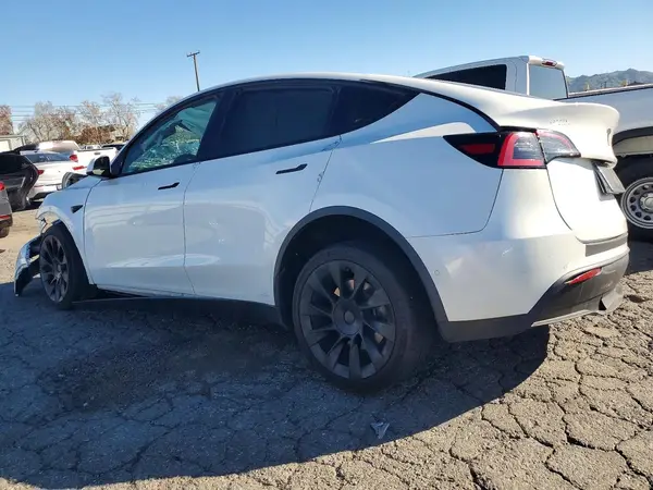5YJYGDEE9MF090721 2021 TESLA MODEL Y - Image 2