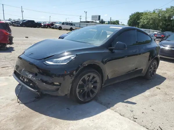 5YJYGDEE9MF091237 2021 TESLA MODEL Y - Image 1