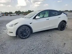5YJYGDEE9MF102513 2021 TESLA MODEL Y