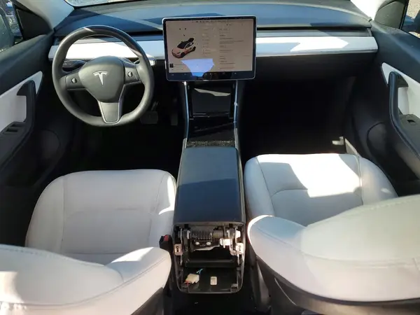 5YJYGDEE9MF102916 2021 TESLA MODEL Y - Image 8