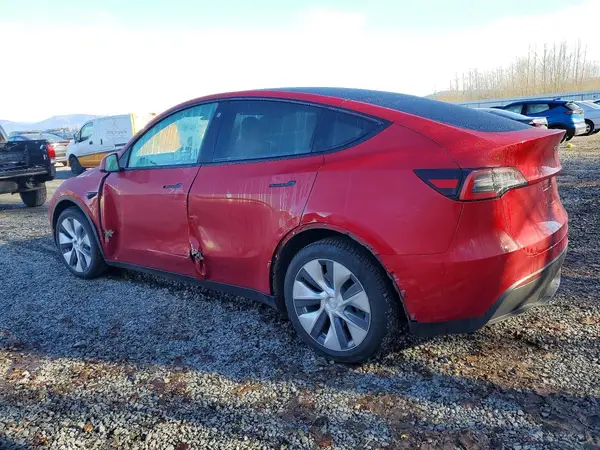 5YJYGDEE9MF104858 2021 TESLA MODEL Y - Image 2