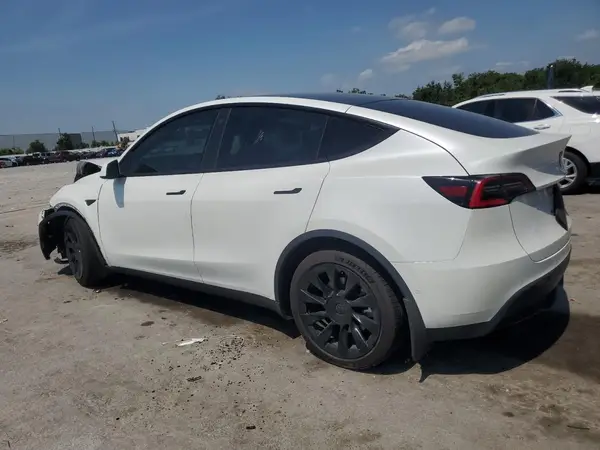 5YJYGDEE9MF107887 2021 TESLA MODEL Y - Image 2