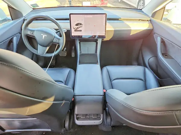 5YJYGDEE9MF109252 2021 TESLA MODEL Y - Image 8