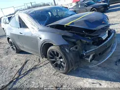 5YJYGDEE9MF119909 2021 TESLA MODEL Y