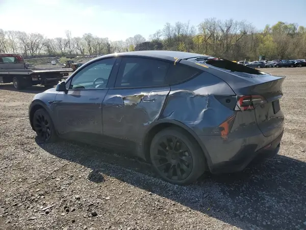 5YJYGDEE9MF119974 2021 TESLA MODEL Y - Image 2