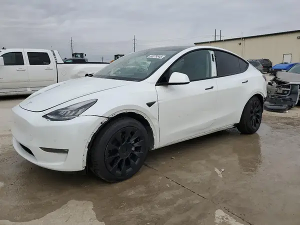 5YJYGDEE9MF122857 2021 TESLA MODEL Y - Image 1