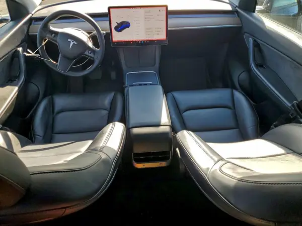 5YJYGDEE9MF125743 2021 TESLA MODEL Y - Image 8