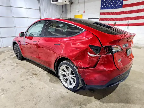 5YJYGDEE9MF131364 2021 TESLA MODEL Y - Image 2