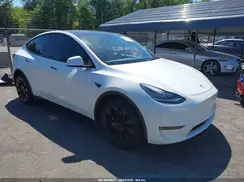 5YJYGDEE9MF139108 2021 TESLA MODEL Y