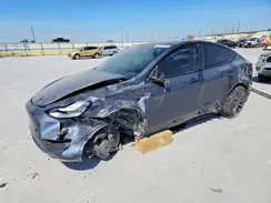 5YJYGDEE9MF146799 2021 TESLA MODEL Y