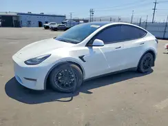 5YJYGDEE9MF157124 2021 TESLA MODEL Y
