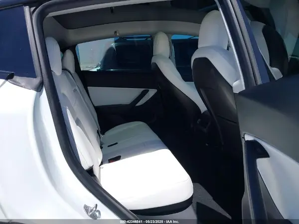 5YJYGDEE9MF158242 2021 TESLA MODEL Y - Image 8