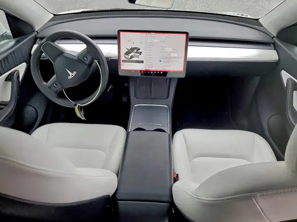 5YJYGDEE9MF161996 2021 TESLA MODEL Y - Image 8