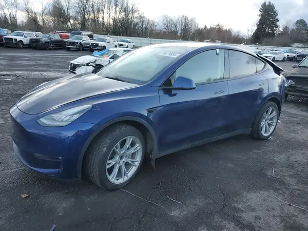 5YJYGDEE9MF173226 2021 TESLA MODEL Y - Image 1