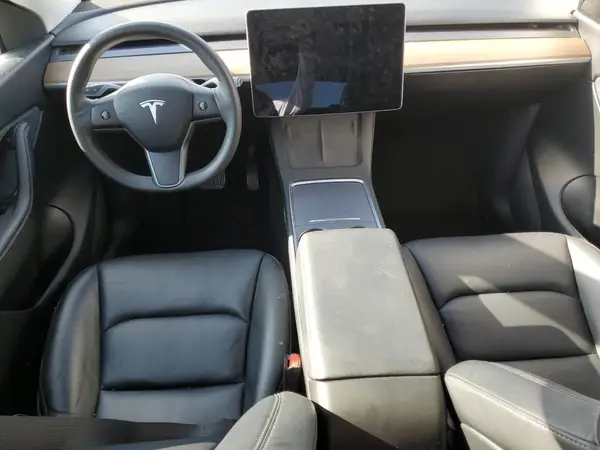5YJYGDEE9MF173243 2021 TESLA MODEL Y - Image 8