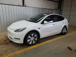 5YJYGDEE9MF174733 2021 TESLA MODEL Y