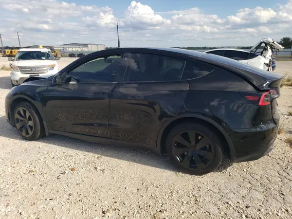 5YJYGDEE9MF183383 2021 TESLA MODEL Y - Image 2