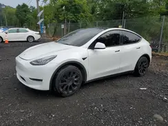 5YJYGDEE9MF184694 2021 TESLA MODEL Y