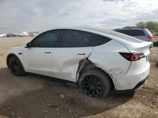 5YJYGDEE9MF189829 2021 TESLA MODEL Y - Image 2
