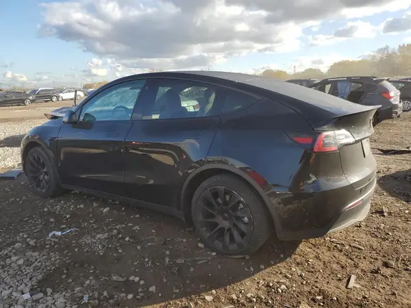 5YJYGDEE9MF202577 2021 TESLA MODEL Y - Image 2