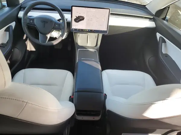 5YJYGDEE9MF202577 2021 TESLA MODEL Y - Image 8