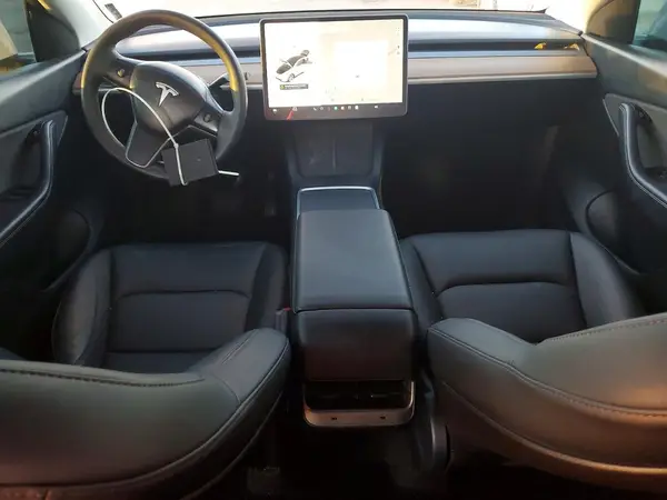 5YJYGDEE9MF207536 2021 TESLA MODEL Y - Image 8
