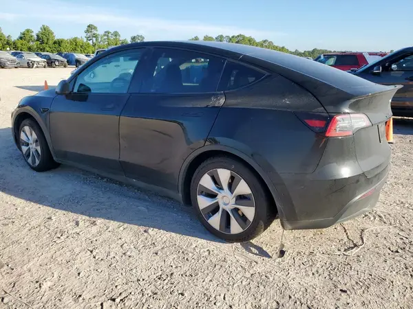5YJYGDEE9MF210890 2021 TESLA MODEL Y - Image 2