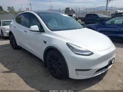 5YJYGDEE9MF212364 2021 TESLA MODEL Y