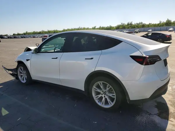 5YJYGDEE9MF214955 2021 TESLA MODEL Y - Image 2