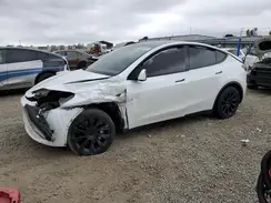5YJYGDEE9MF215202 2021 TESLA MODEL Y