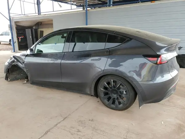 5YJYGDEE9MF216317 2021 TESLA MODEL Y - Image 2