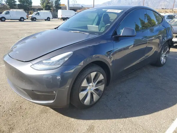 5YJYGDEE9MF218049 2021 TESLA MODEL Y - Image 1