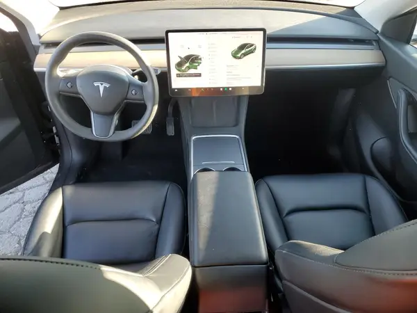 5YJYGDEE9MF229519 2021 TESLA MODEL Y - Image 8