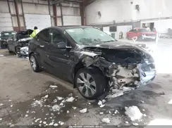 5YJYGDEE9MF239614 2021 TESLA MODEL Y