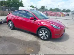 5YJYGDEE9MF243713 2021 TESLA MODEL Y