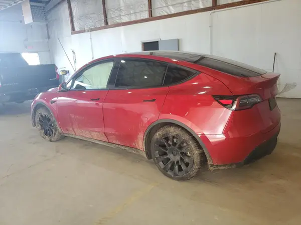 5YJYGDEE9MF249222 2021 TESLA MODEL Y - Image 2
