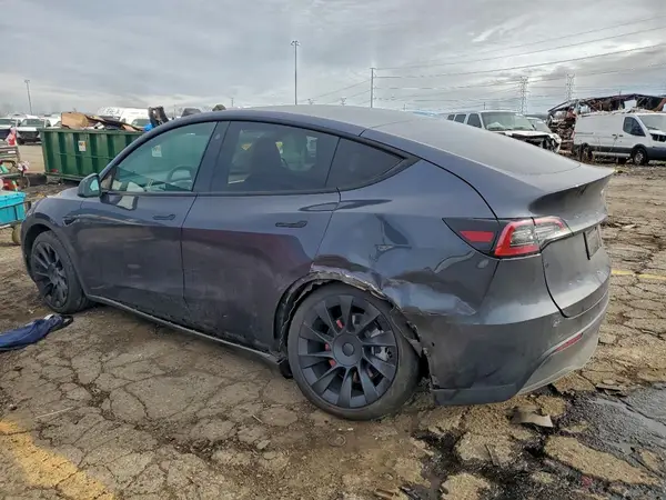 5YJYGDEE9MF260446 2021 TESLA MODEL Y - Image 2
