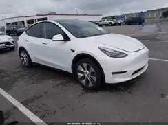5YJYGDEE9MF260947 2021 TESLA MODEL Y