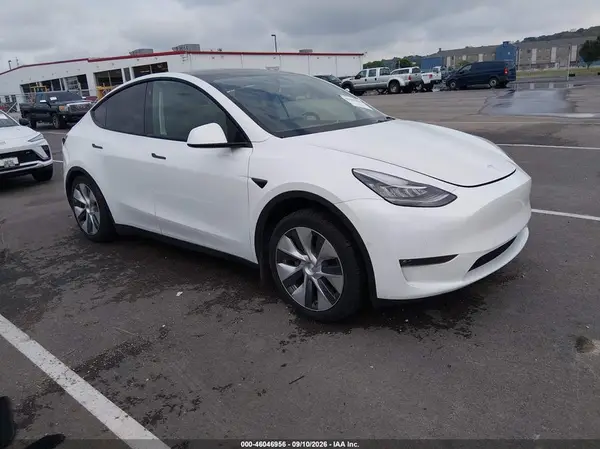 5YJYGDEE9MF260947 2021 TESLA MODEL Y - Image 1