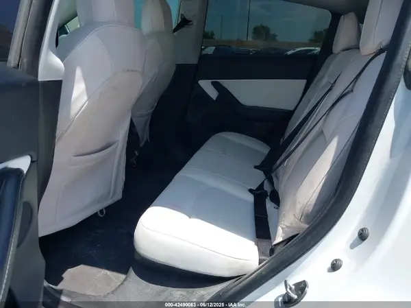 5YJYGDEE9MF269633 2021 TESLA MODEL Y - Image 8