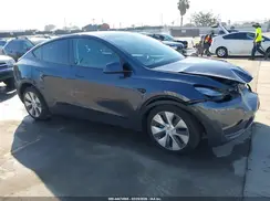 5YJYGDEE9MF275352 2021 TESLA MODEL Y