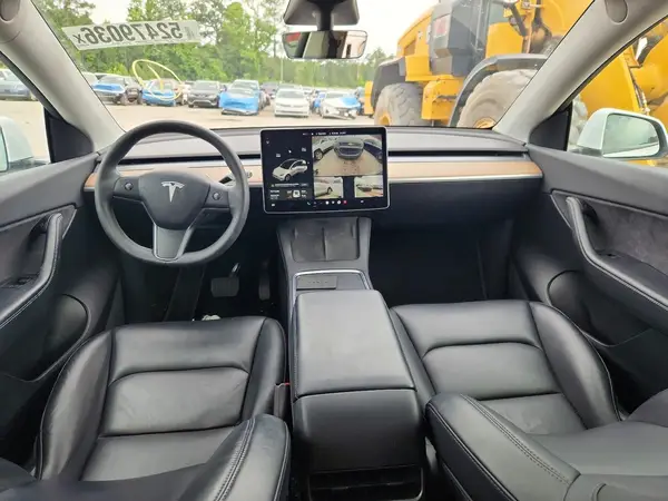 5YJYGDEE9MF285668 2021 TESLA MODEL Y - Image 8