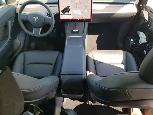 5YJYGDEE9MF286853 2021 TESLA MODEL Y - Image 8