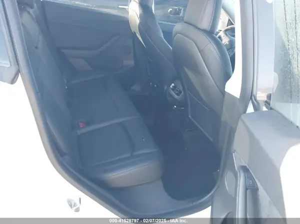 5YJYGDEE9MF297139 2021 TESLA MODEL Y - Image 8