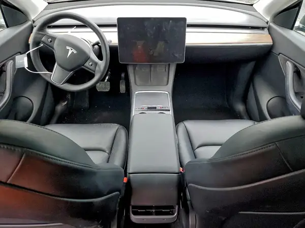 5YJYGDEE9MF303084 2021 TESLA MODEL Y - Image 8