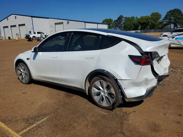 5YJYGDEE9MF305305 2021 TESLA MODEL Y - Image 2