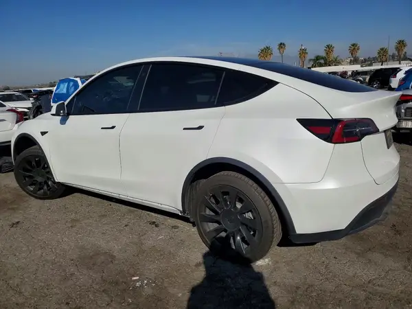 5YJYGDEEXLF004363 2020 TESLA MODEL Y - Image 2