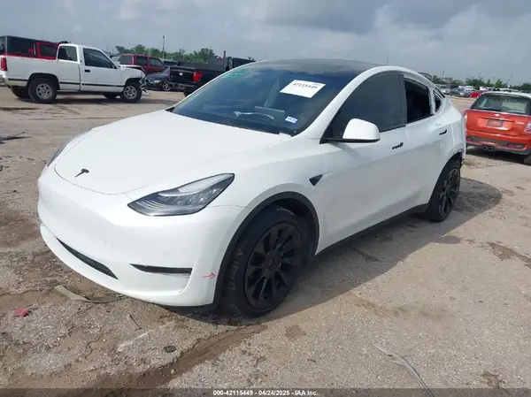 5YJYGDEEXLF008333 2020 TESLA MODEL Y - Image 2