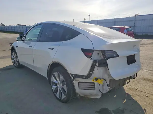 5YJYGDEEXLF009367 2020 TESLA MODEL Y - Image 2